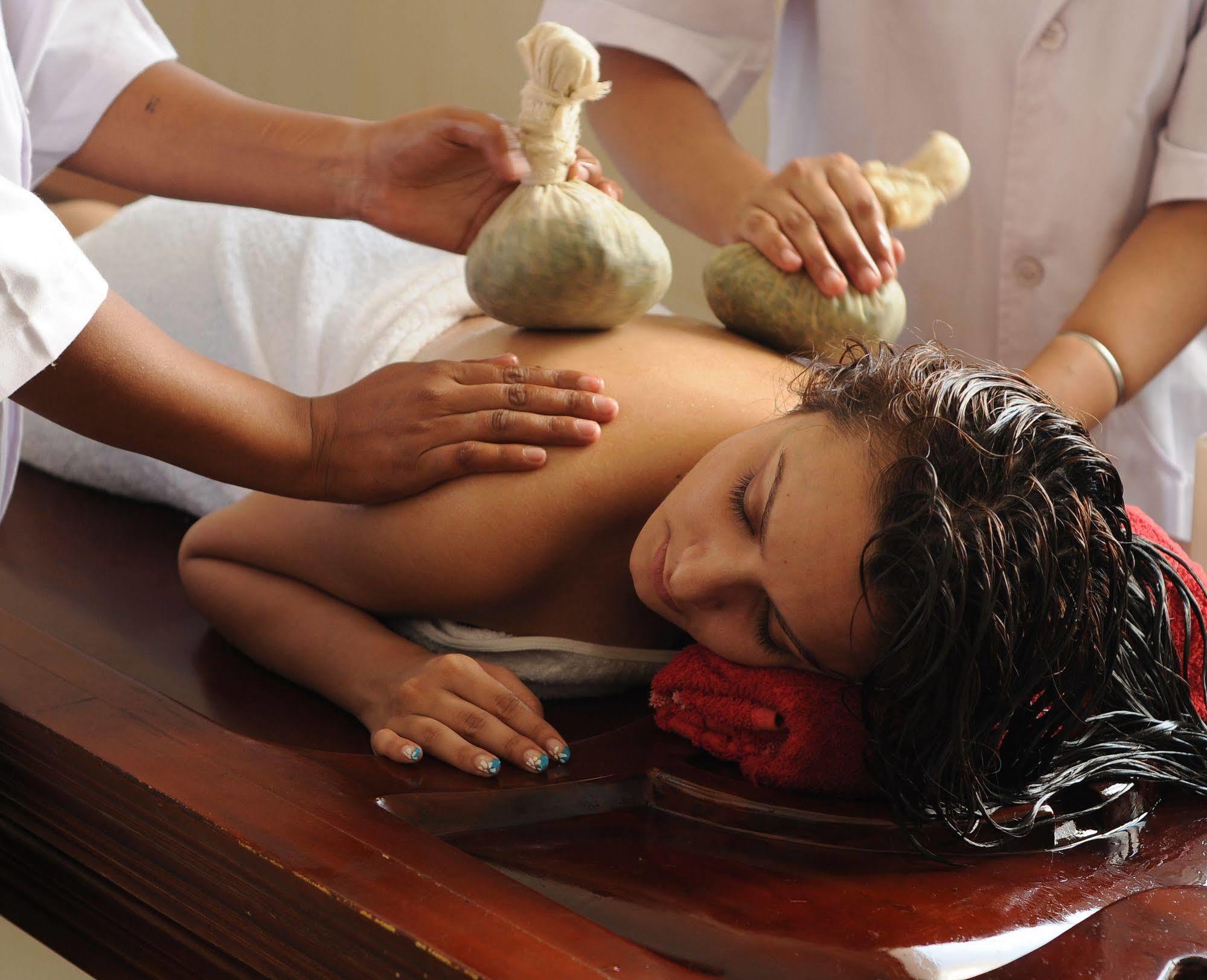 Naturoville Ayurvedic And Yoga Retreat Hotel Rishīkesh Exterior foto