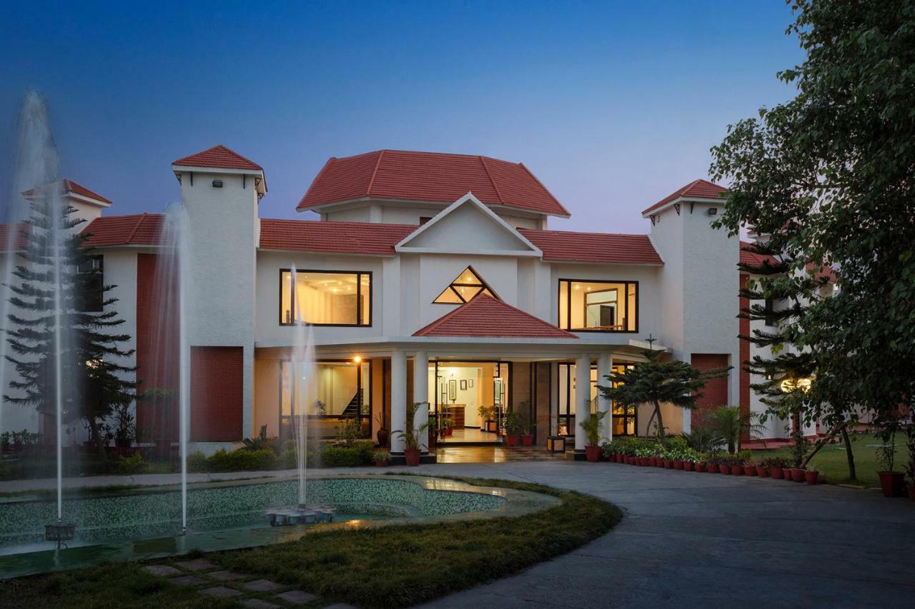 Naturoville Ayurvedic And Yoga Retreat Hotel Rishīkesh Exterior foto